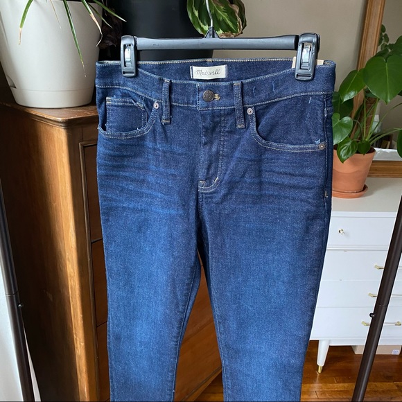 NWT | Madewell | 9" Mid Rise Skinny Jeans - Picture 2 of 6